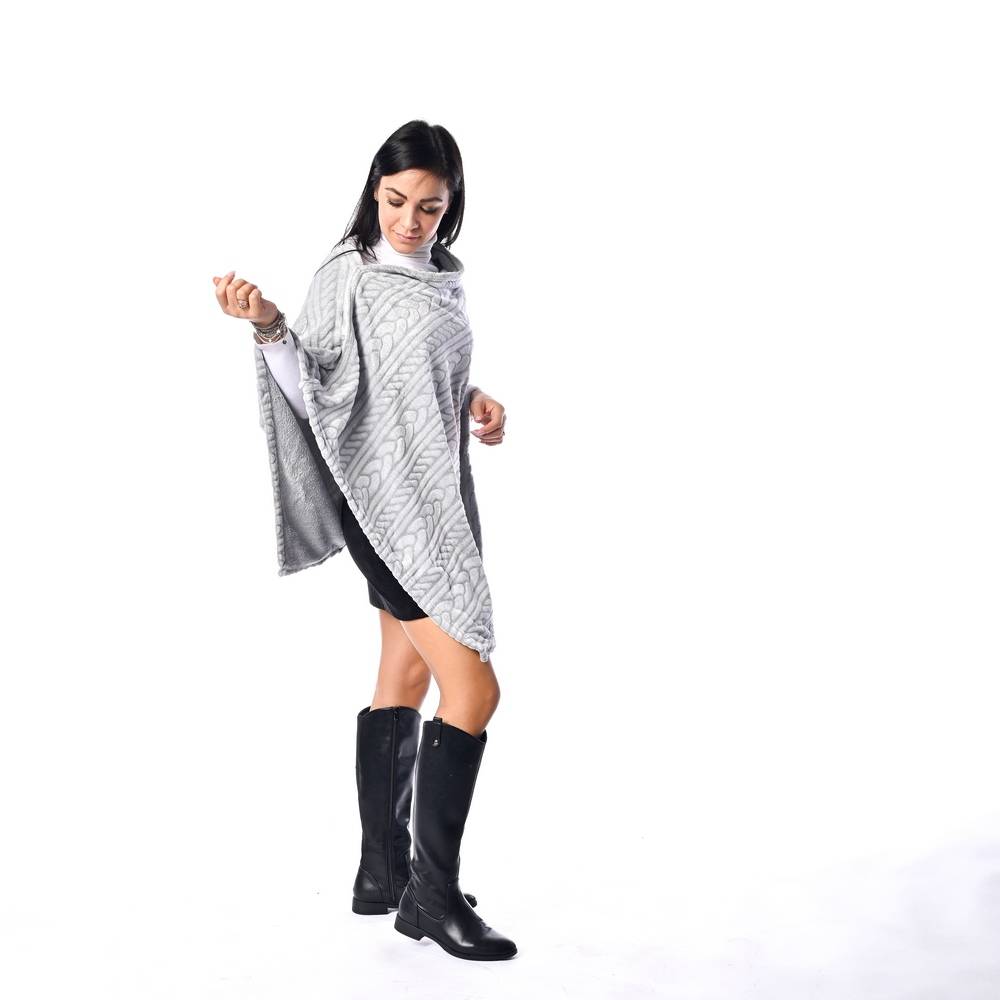 Poncho intrecciato grigio
